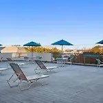 Brighton Suites Hotel