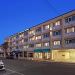 Brighton Suites Hotel