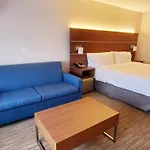 Holiday Inn Express & Suites Rehoboth Beach By Ihg