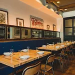 Avenue Inn & Spa
