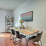 Rehoboth Beach Townhome With Porch And Pool Access