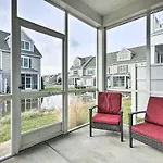 Rehoboth Beach Townhome With Porch And Pool Access