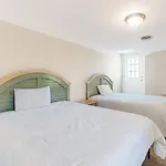 112 Loganberry Lane