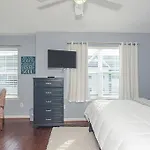 Rehoboth Crossing - Beach Oasis!
