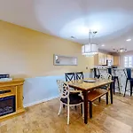 The Palms --- 36507 Palm Dr #2102