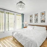 Oceanfront Jewel - Remodeled To Perfection