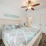 Comfy, Convenient Close To Rehoboth And Lewes!
