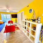 Modern Beachside Bliss: 2 Bed/2 Bath Condo Haven
