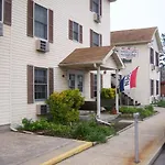 Summer Place Hotel