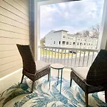 Rehoboth Townhome In Gated Community With 4 Bedrooms And 4 Bathrooms And Fitness Center