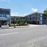 Crosswinds Motel