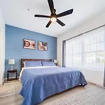 Modern & Comfy - Close To Outlets & Beach - Pool