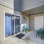 2 Mi To Rehoboth Beach Condo With Pool Access!