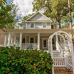 Columbia Avenue 109