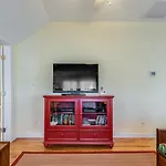 Delaware Avenue 34B