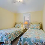 Delaware Avenue 34B