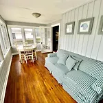 Lake Avenue 23