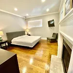 Bayard Avenue 300
