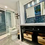 Wilmington Avenue 50 #106