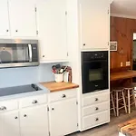 Park Avenue 105