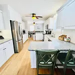 Wilmington Avenue 20B