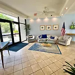 Edgewater House 221
