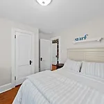 New Castle Street 111