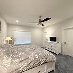 Schooner Drive 33521