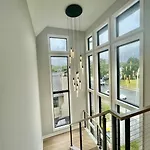 Sandalwood Street 306