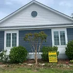 Hickman Street 305