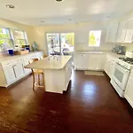 Oak Avenue 47