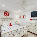 Town Of Rehoboth Beach --- The Boxwood House - 21 Wilmington Ave #1E