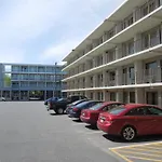 Atlantis Inn