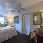 Rehoboth Guest House (Adults Only)