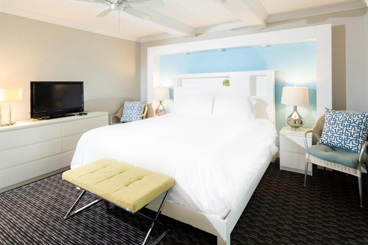 Canalside Hotel