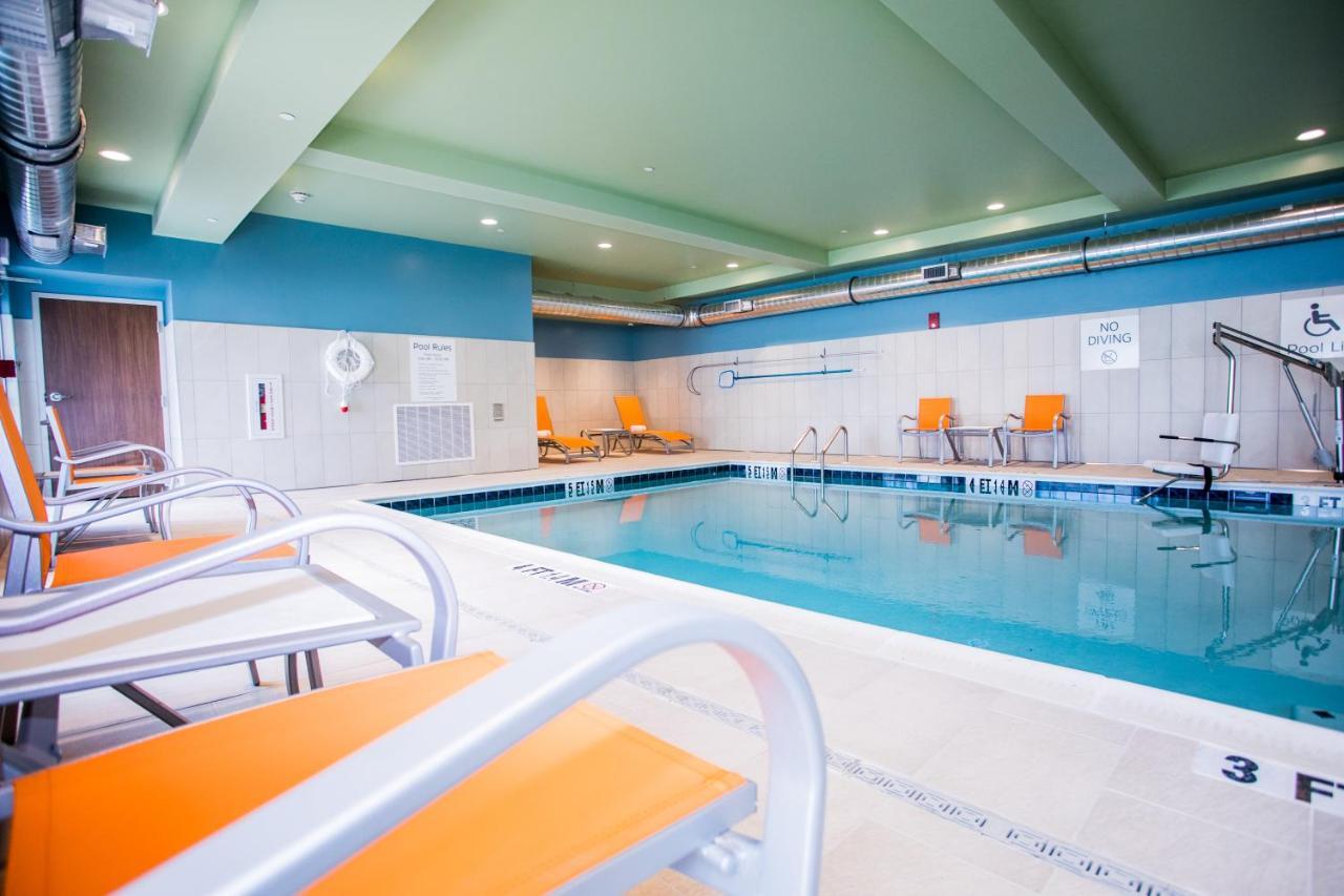 Express & Rehoboth By Ihg
