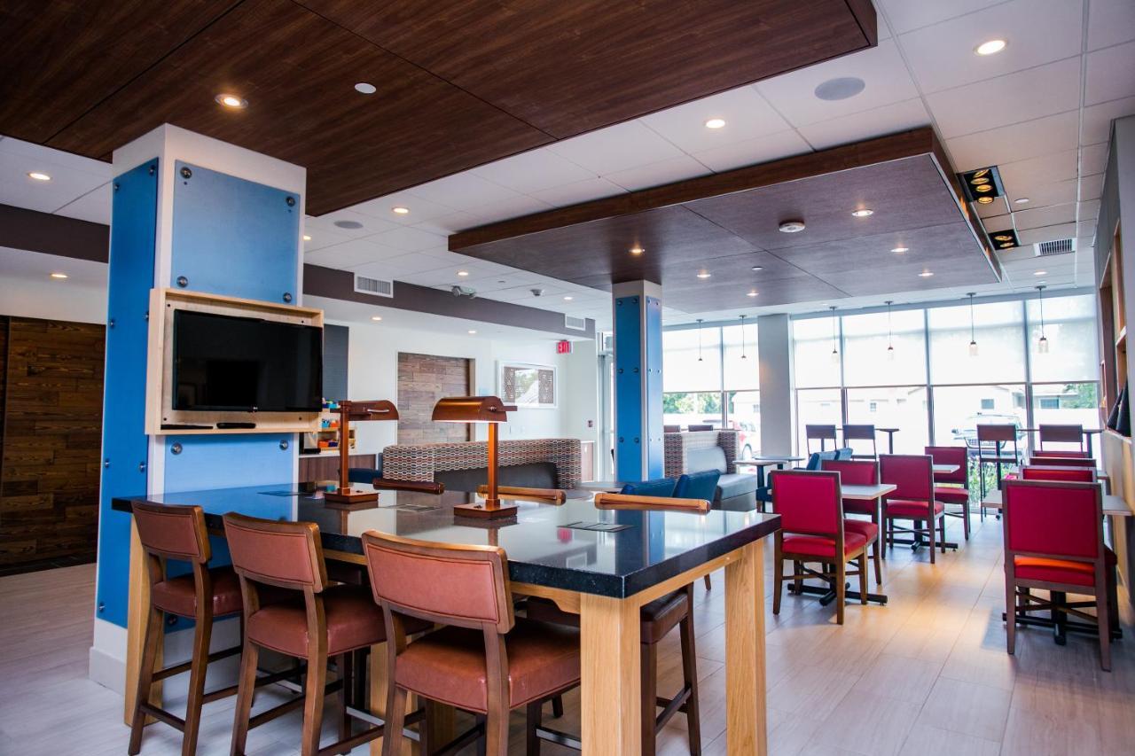 Express & Rehoboth By Ihg 3*
