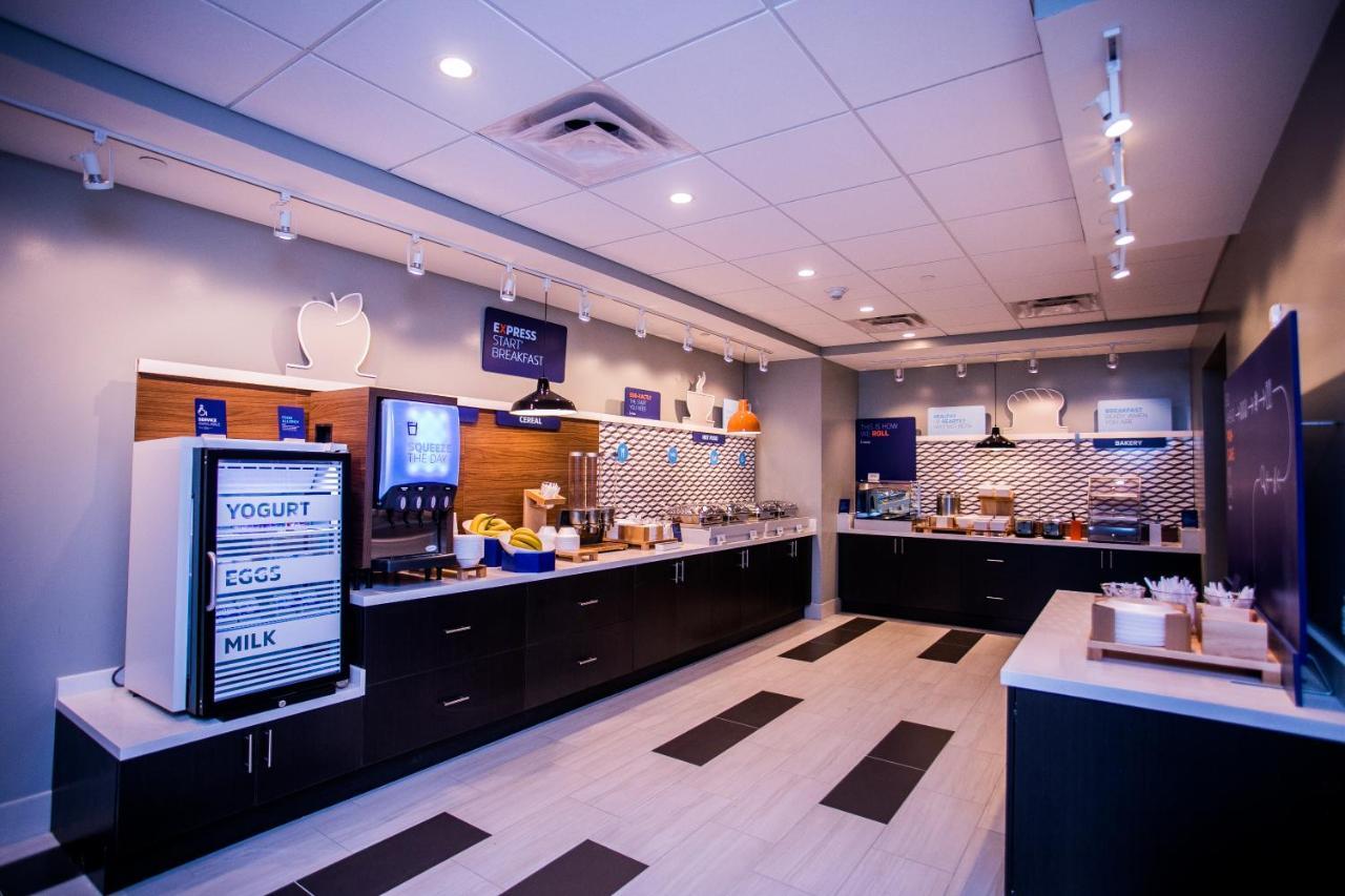 Hotel Express & Rehoboth By Ihg 3*