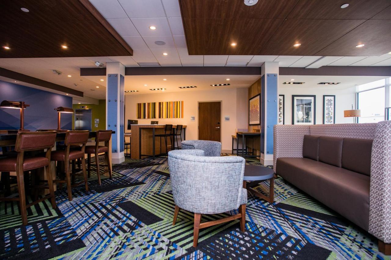 Express & Rehoboth By Ihg Hotel 3*