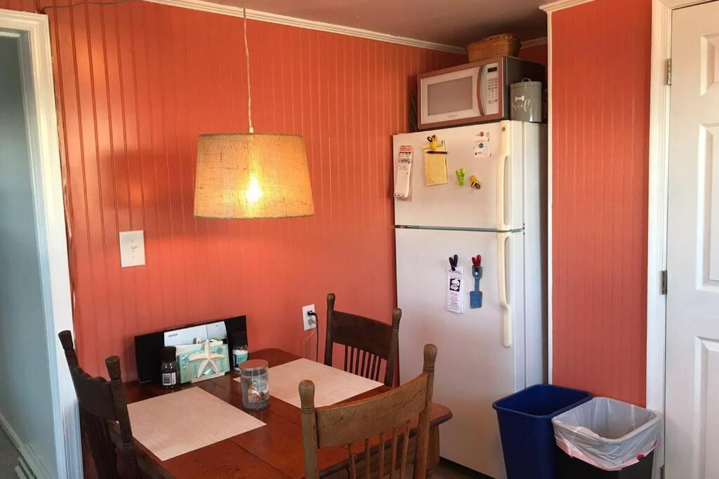By The Sea Steps To Downtown Rehoboth! Holiday home Rehoboth Beach