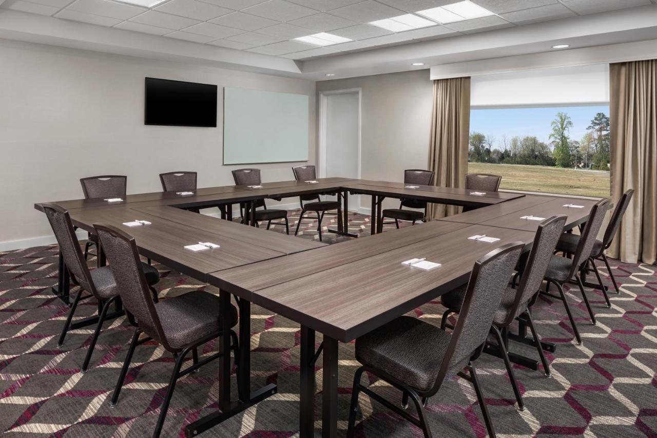 By Marriott Rehoboth 3*