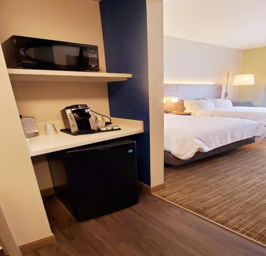Hotel Express & Rehoboth By Ihg 3*