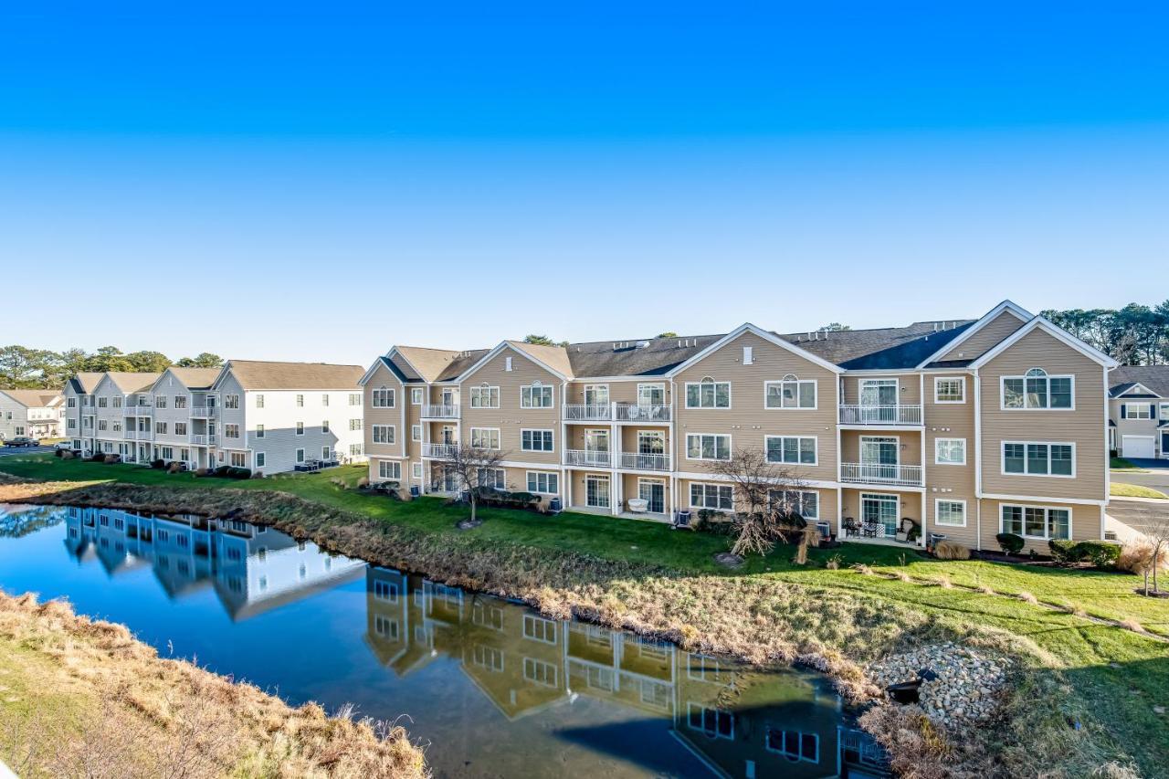 Apartment Grande At Canal Pointe --- 20013 Newry #17 Rehoboth Beach