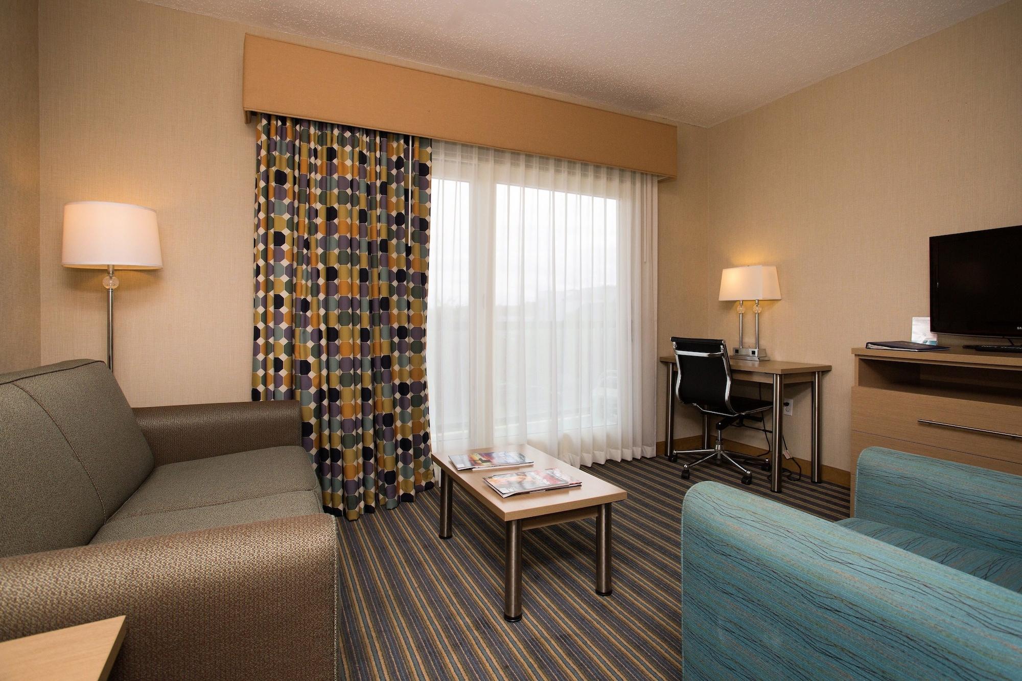 Hotel Atlantic Sands And Conference Center 4*