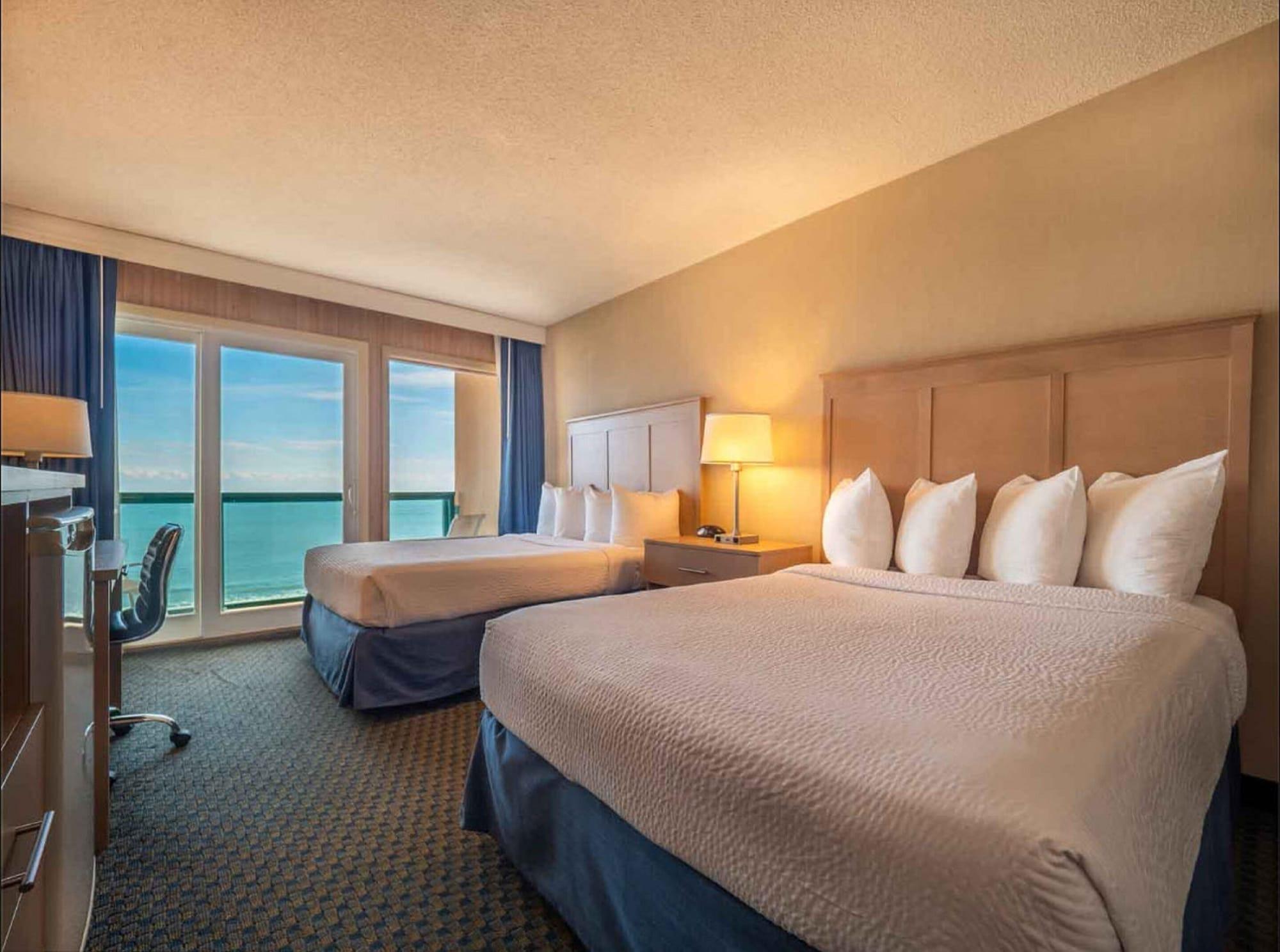 Hotel Atlantic Sands And Conference Center 4*