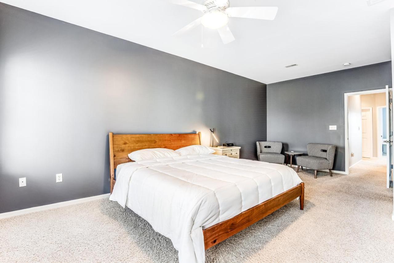 Oyster Bay --- 20411 Jeb Dr Unit #37 Holiday home *
