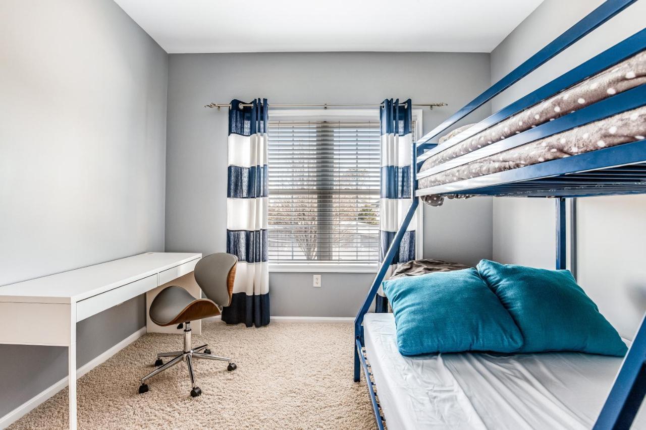 Oyster Bay --- 20411 Jeb Dr Unit #37 *