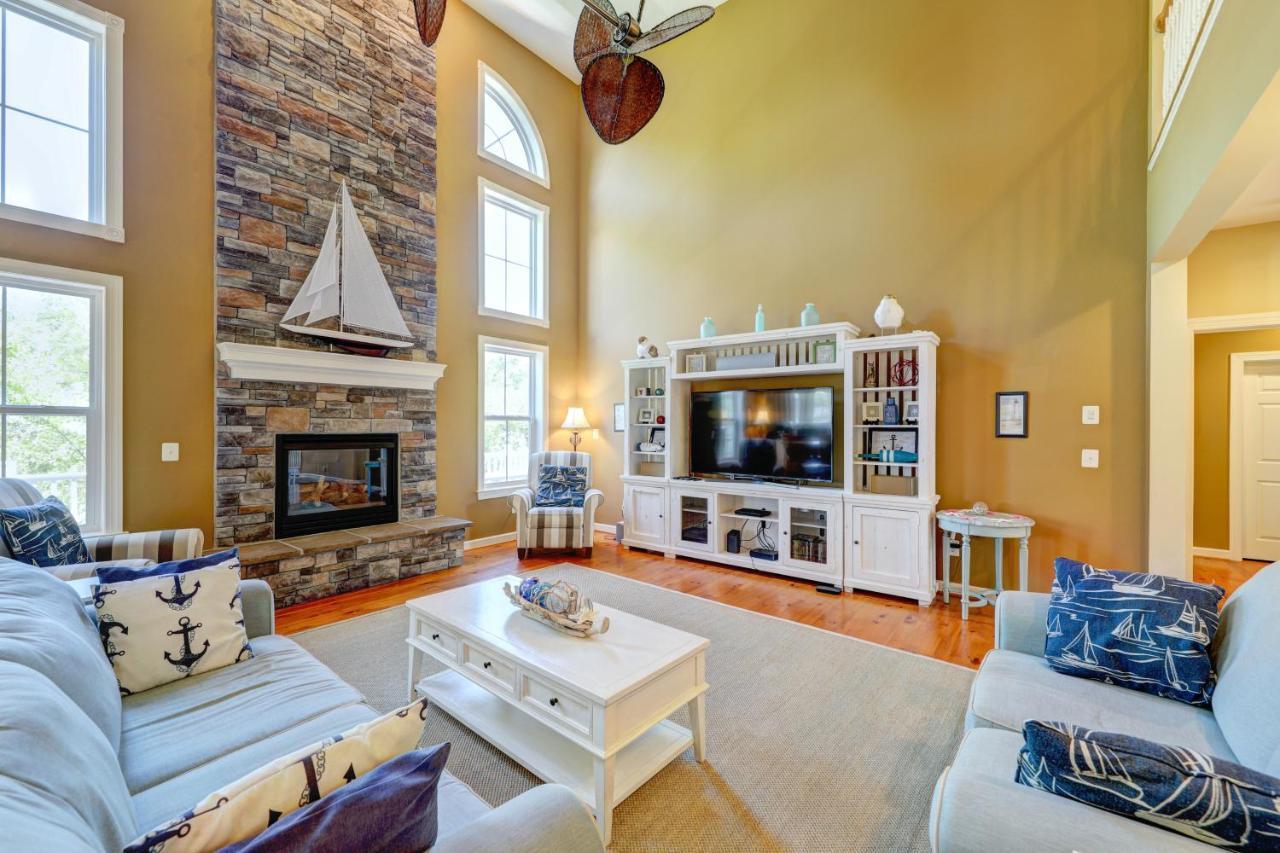 Holiday home Grande At Canal Pointe 19375 Mersey Dr *