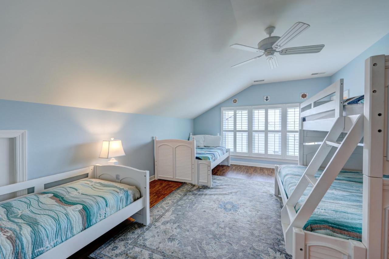 Holiday home Grande At Canal Pointe 19375 Mersey Dr *