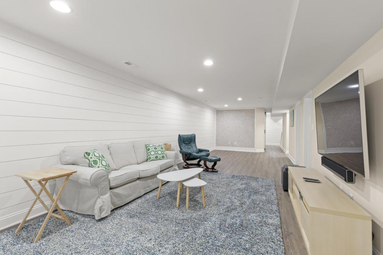 Grande At Canal Pointe 37502 Worcester Dr Holiday home *